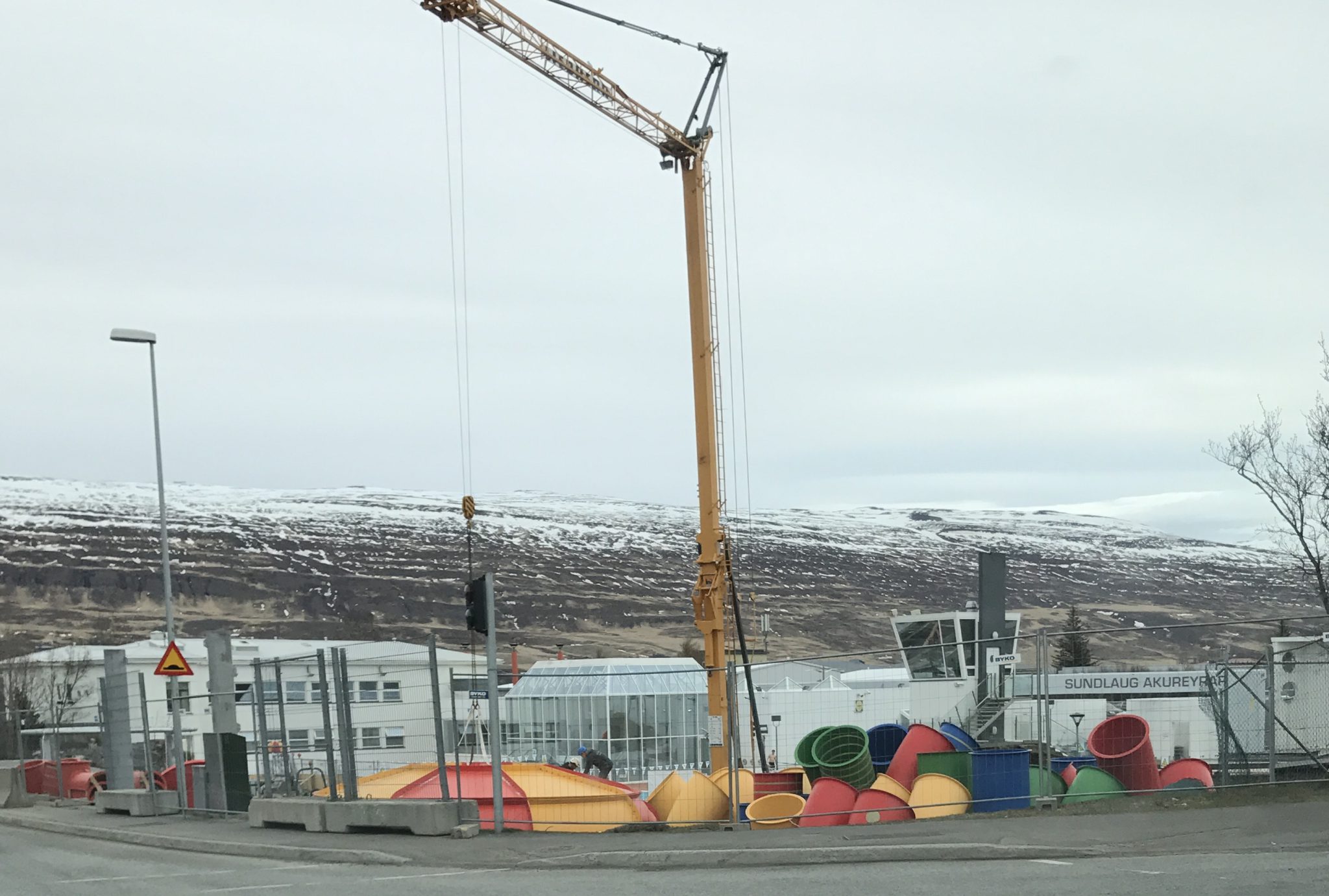 Rennibrautirnar komnar í Sundlaug Akureyrar – Myndir