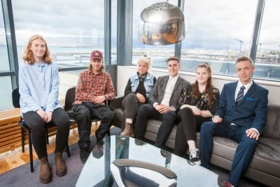 Sex af þeim átta nemendum sem fengu styrki í ár. Mynd: Samtök Iðnaðarins