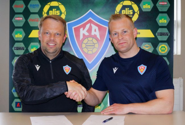 Andri Snær og Haddur, formaður handknattleiksdeildar KA