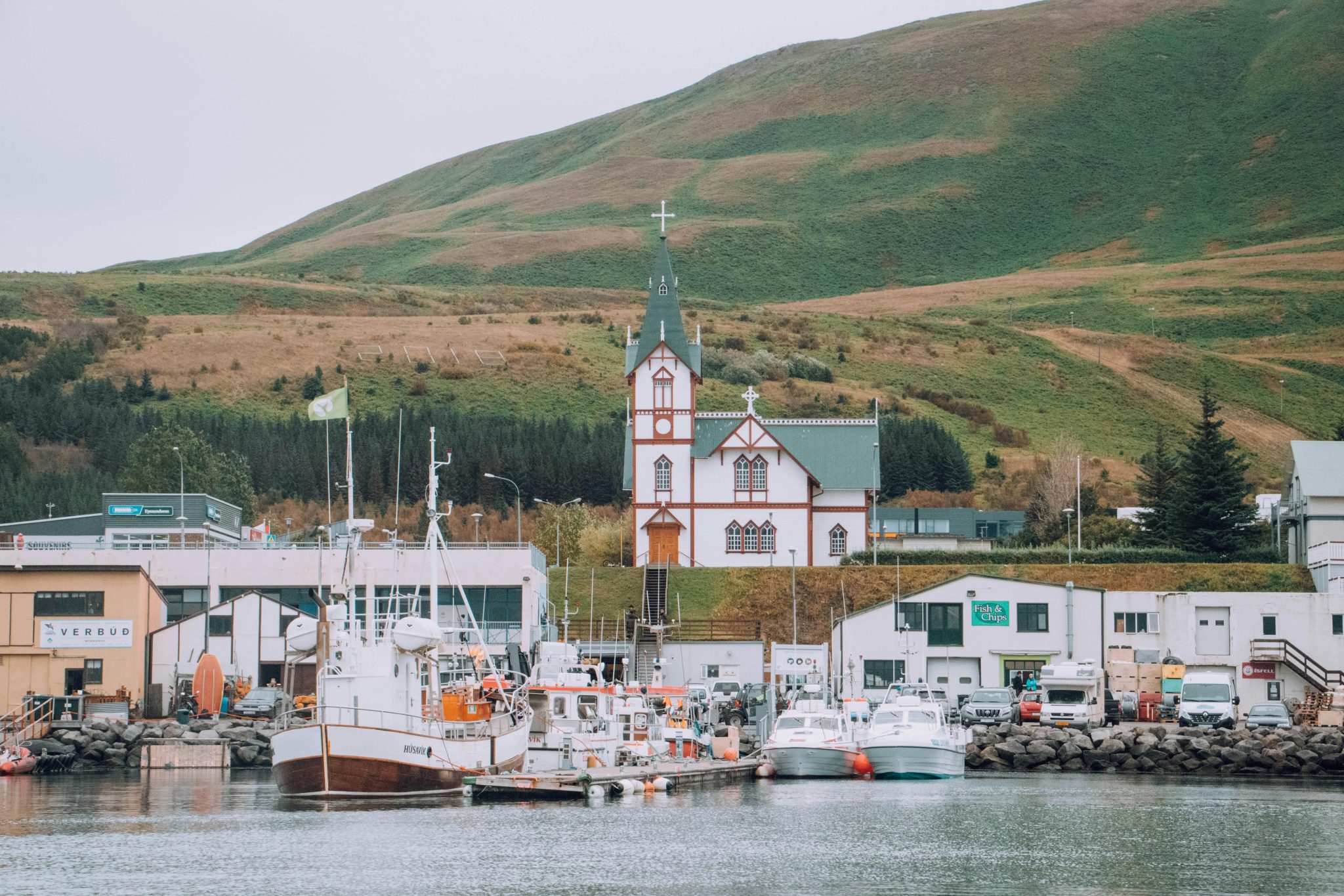 Gjaldtaka hefst á bílastæðum á Húsavík